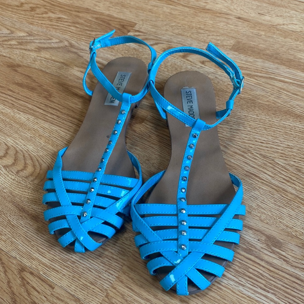 Size 7 Steve Madden Sky Blue Sandal